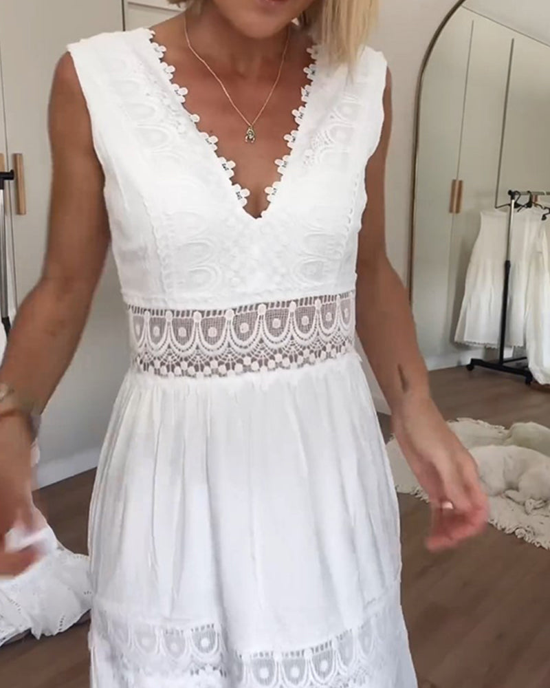 Clover | WHITE LACE DRESS