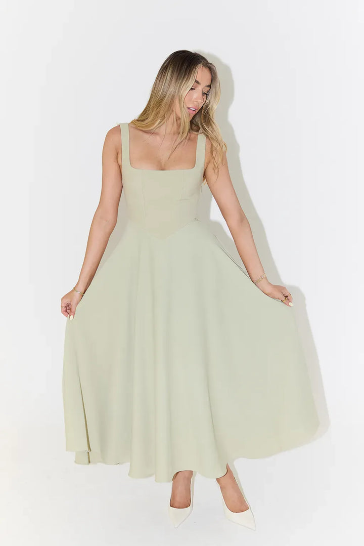 Yade | High-Waisted Midi Dress