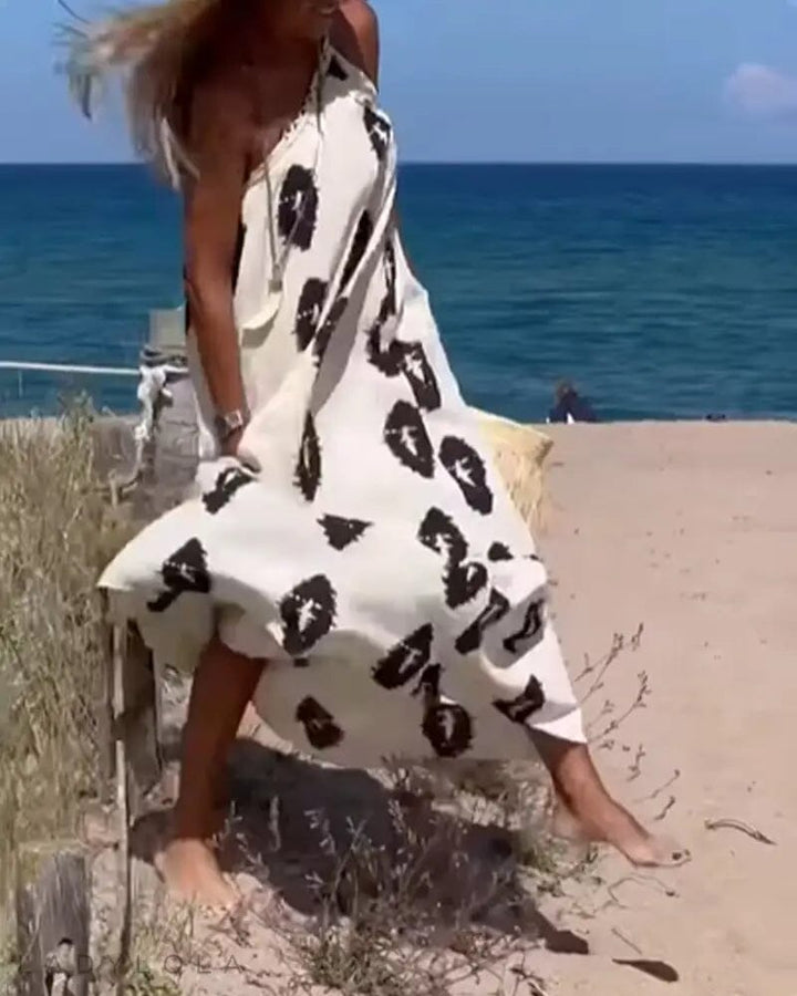 Solis | Loose One Shoulder Maxi Dress