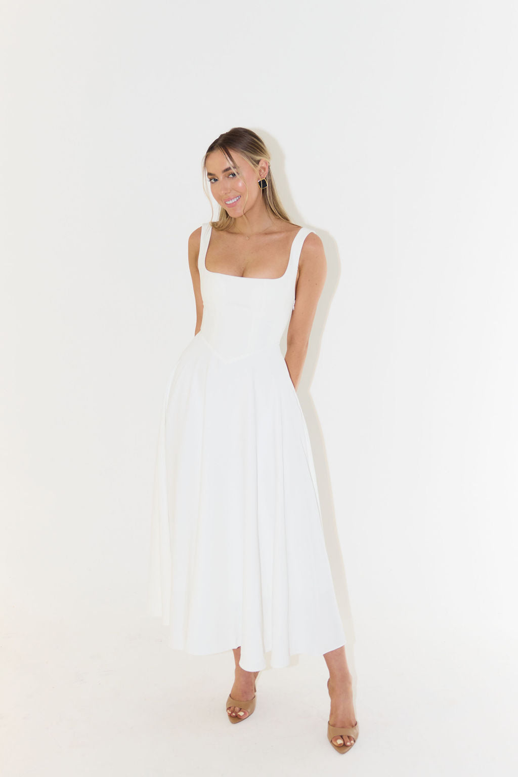 Yade | High-Waisted Midi Dress