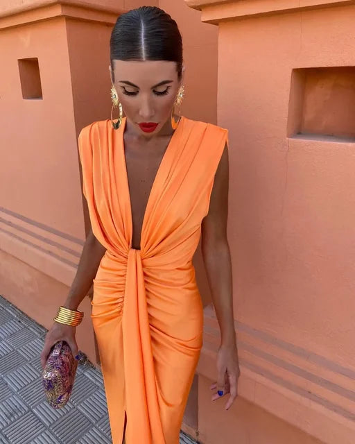Isabella™ | Deep V