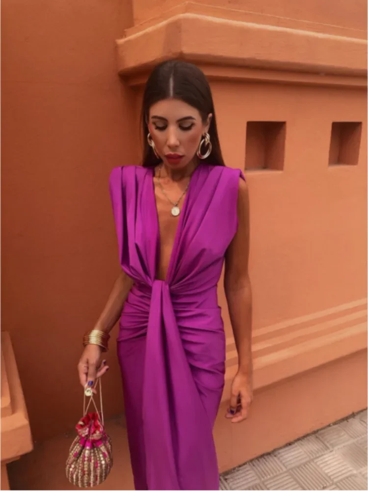 Isabella™ | Deep V