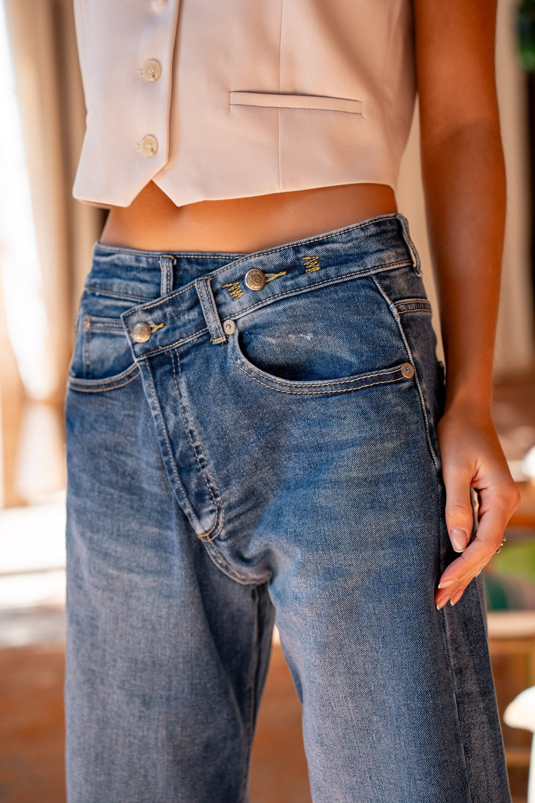 Amelia | Asymmetric Jeans