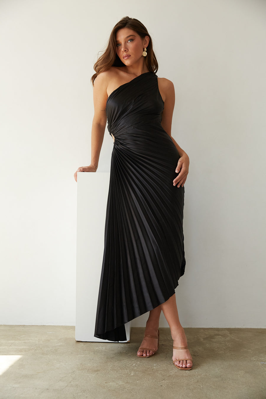 Rhea | One-Shoulder Midi